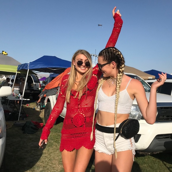 Red Rat & Boa Dress - Picture 3 of 5